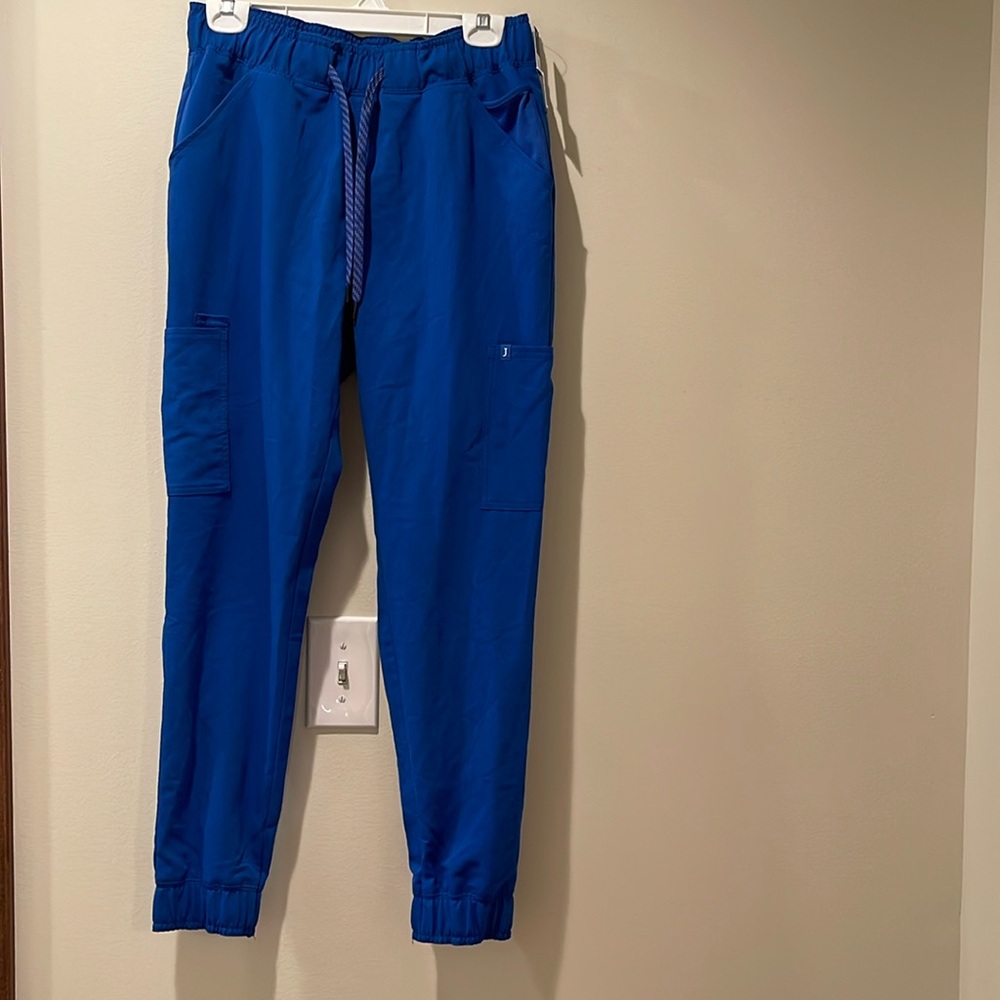 NWT  JAANUU jogger scrub pants size small